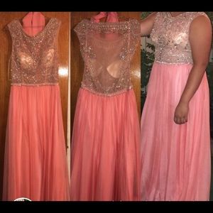 Full length prom/formal dress